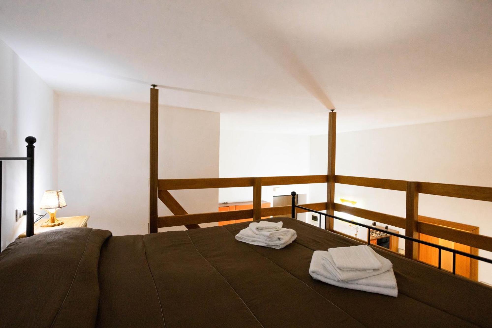 Hola Cathedral House Cadorna Apartment ปาแลร์โม ภายนอก รูปภาพ